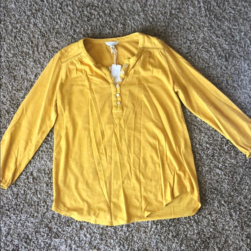 Lucky top